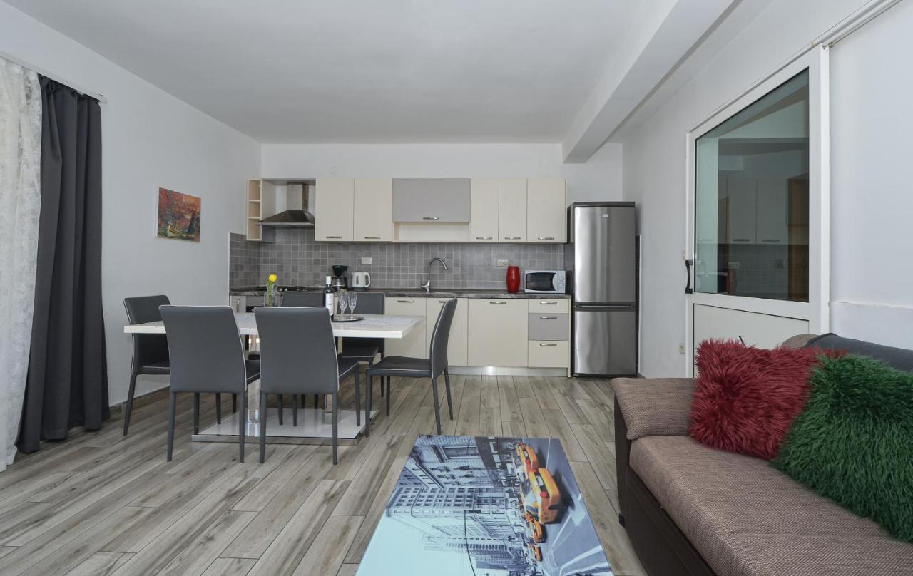 Apartments Luciano Seget Vranjica Exteriér fotografie